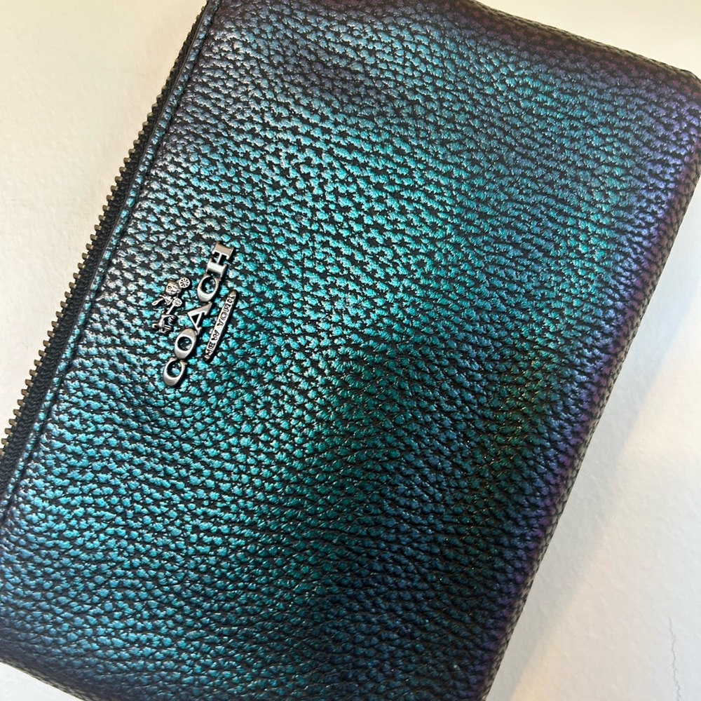 Couch wristlet iridescent mermaid